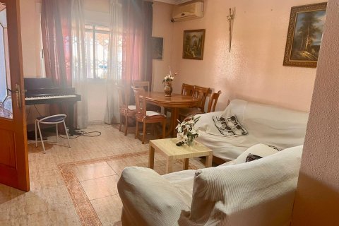 Villa en venta Rojales, Alicante, España 4 dormitorios, 250 m2 No. 115572 - foto 1