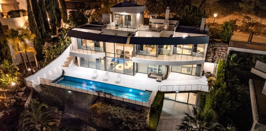 Villa Altea, Alicante, Spain 5 bedrooms, 635 sq.m. No. 119038