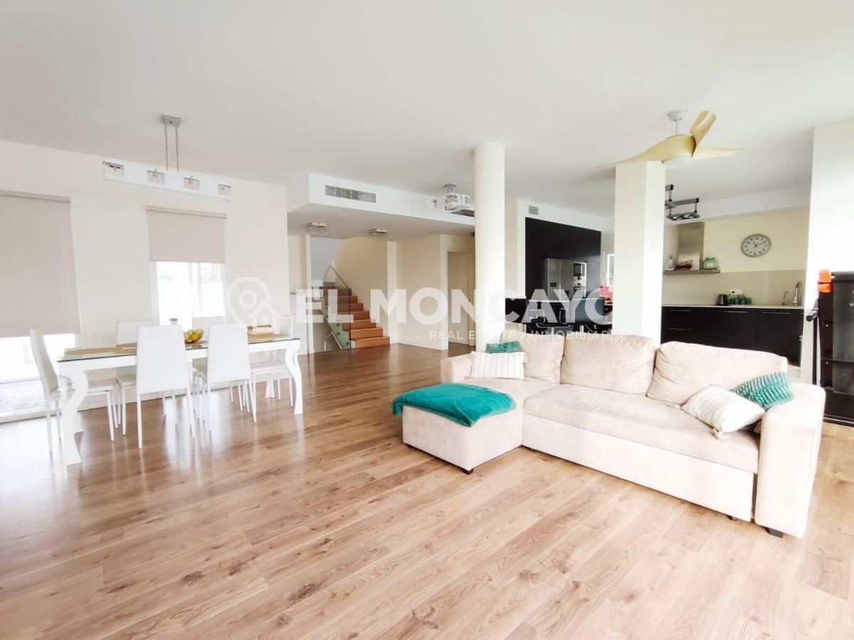Villa i San Fulgencio, Alicante, Spanien 9 sovrum, 354 kvm. Nr. 112848