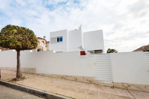 Продажа виллы Сан-Фульхенсио, Аликанте, Испания 9 спален, 354м2 №112848 - фото 3