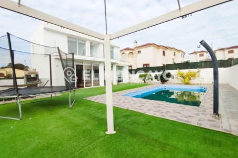 Villa en venta en San Fulgencio, Alicante, España 9 dormitorios, 354 m2 No. 112848 - foto 6