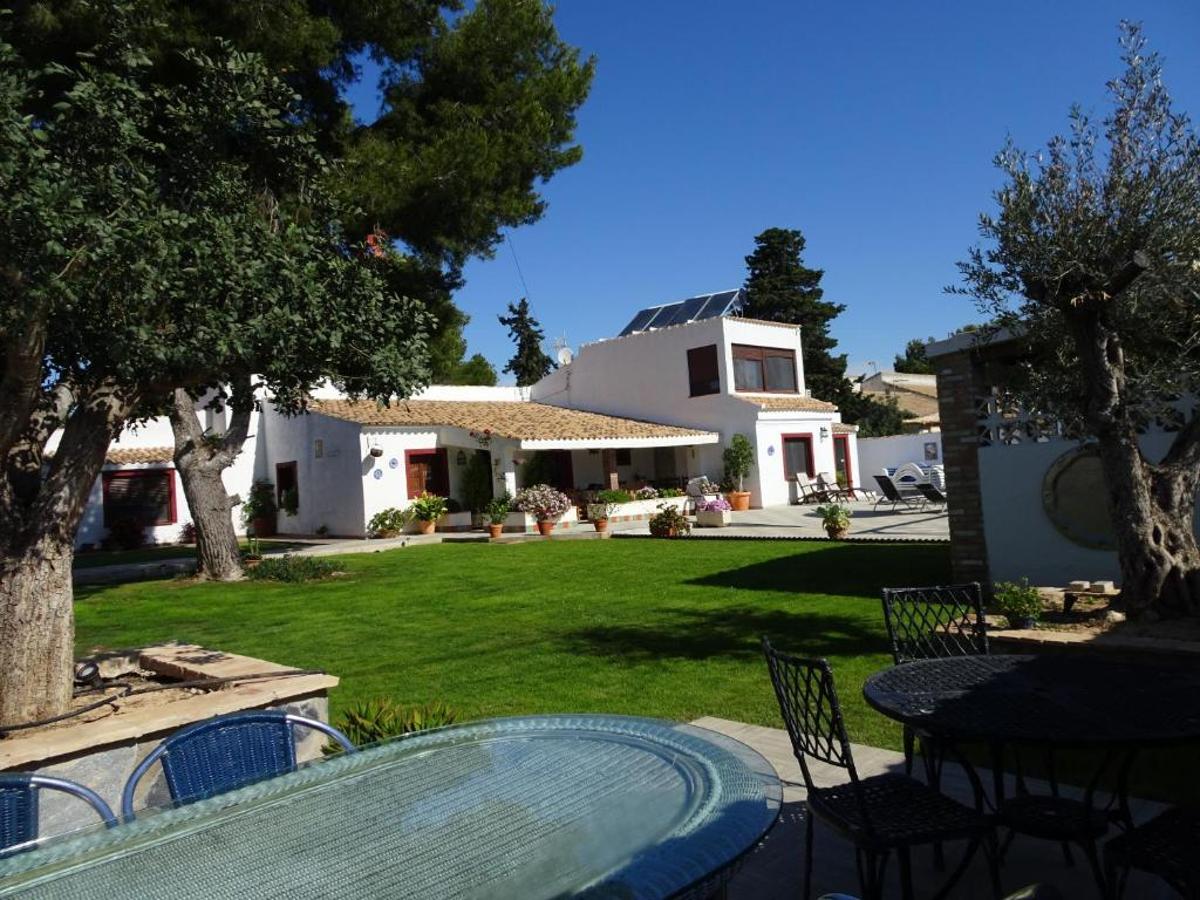 Villa i Alicante, Spanien 9 sovrum, 221 kvm. Nr. 98498