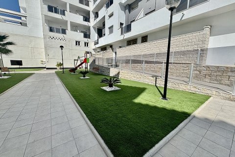 Продажа квартиры Вилламартин, Аликанте, Испания 2 спальни, 70м2 №111337 - фото 5