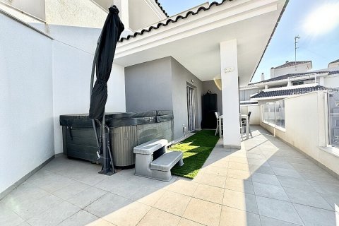 Продажа квартиры Вилламартин, Аликанте, Испания 2 спальни, 70м2 №111337 - фото 9