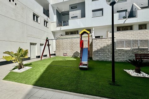 Продажа квартиры Вилламартин, Аликанте, Испания 2 спальни, 70м2 №111337 - фото 6