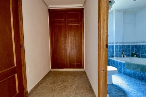 Villa zum Verkauf Alicante, Spanien 5 Schlafzimmer, 250 m2 Nr. 117789 - Foto 22