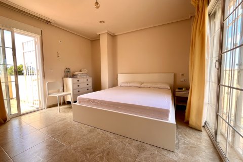 Villa zum Verkauf Alicante, Spanien 5 Schlafzimmer, 250 m2 Nr. 117789 - Foto 4