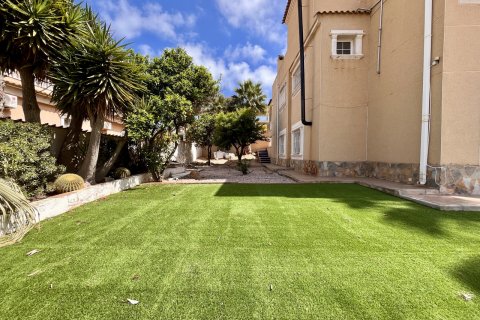 Villa zum Verkauf Alicante, Spanien 5 Schlafzimmer, 250 m2 Nr. 117789 - Foto 3