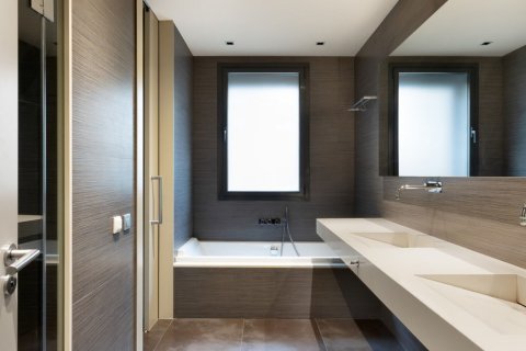 Apartamento en venta en Barcelona, España 6 dormitorios, 492 m2 No. 141019 - foto 21