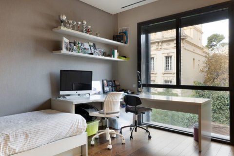 Apartamento en venta en Barcelona, España 6 dormitorios, 492 m2 No. 141019 - foto 23