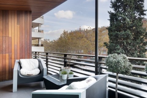Apartamento en venta en Barcelona, España 6 dormitorios, 492 m2 No. 141019 - foto 10