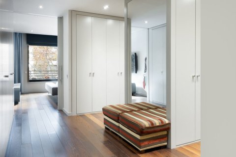 Apartamento en venta en Barcelona, España 6 dormitorios, 492 m2 No. 141019 - foto 14