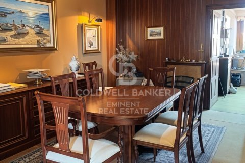 Penthouse for sale in Barcelona, Spain 1 bedroom, 120 sq.m. No. 159527 - photo 5