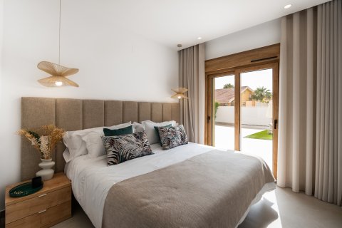Huvila myytävänä Alicante, Espanja, 4 makuuhuonetta, 227 m2 No. 136800 - kuva 17