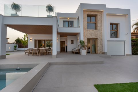 Huvila myytävänä Alicante, Espanja, 4 makuuhuonetta, 227 m2 No. 136800 - kuva 11