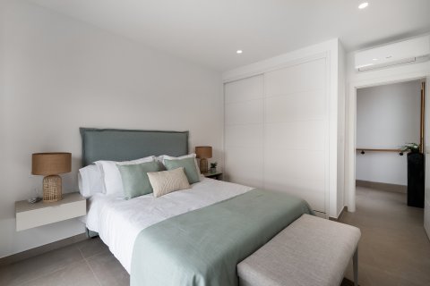 Huvila myytävänä Alicante, Espanja, 4 makuuhuonetta, 227 m2 No. 136800 - kuva 19