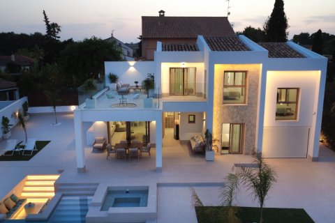 Villa pārdošanā Alicante, Spānijā 4 istabas, 227 m2 Nr. 136800 - attēls 19