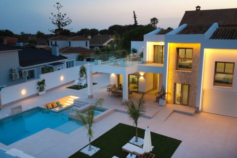 Huvila myytävänä Alicante, Espanja, 4 makuuhuonetta, 227 m2 No. 136800 - kuva 1