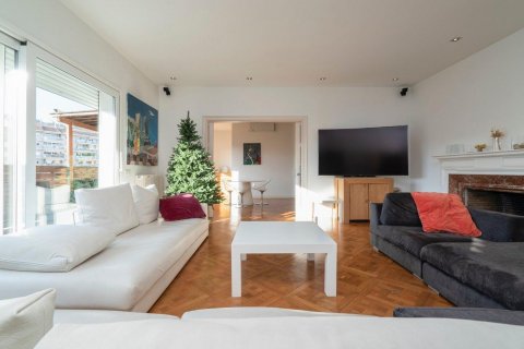 Apartamento en venta Barcelona, España 7 dormitorios, 355 m2 No. 21960 - foto 18