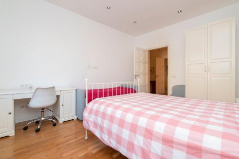 Apartamento en venta Barcelona, España 7 dormitorios, 355 m2 No. 21960 - foto 24
