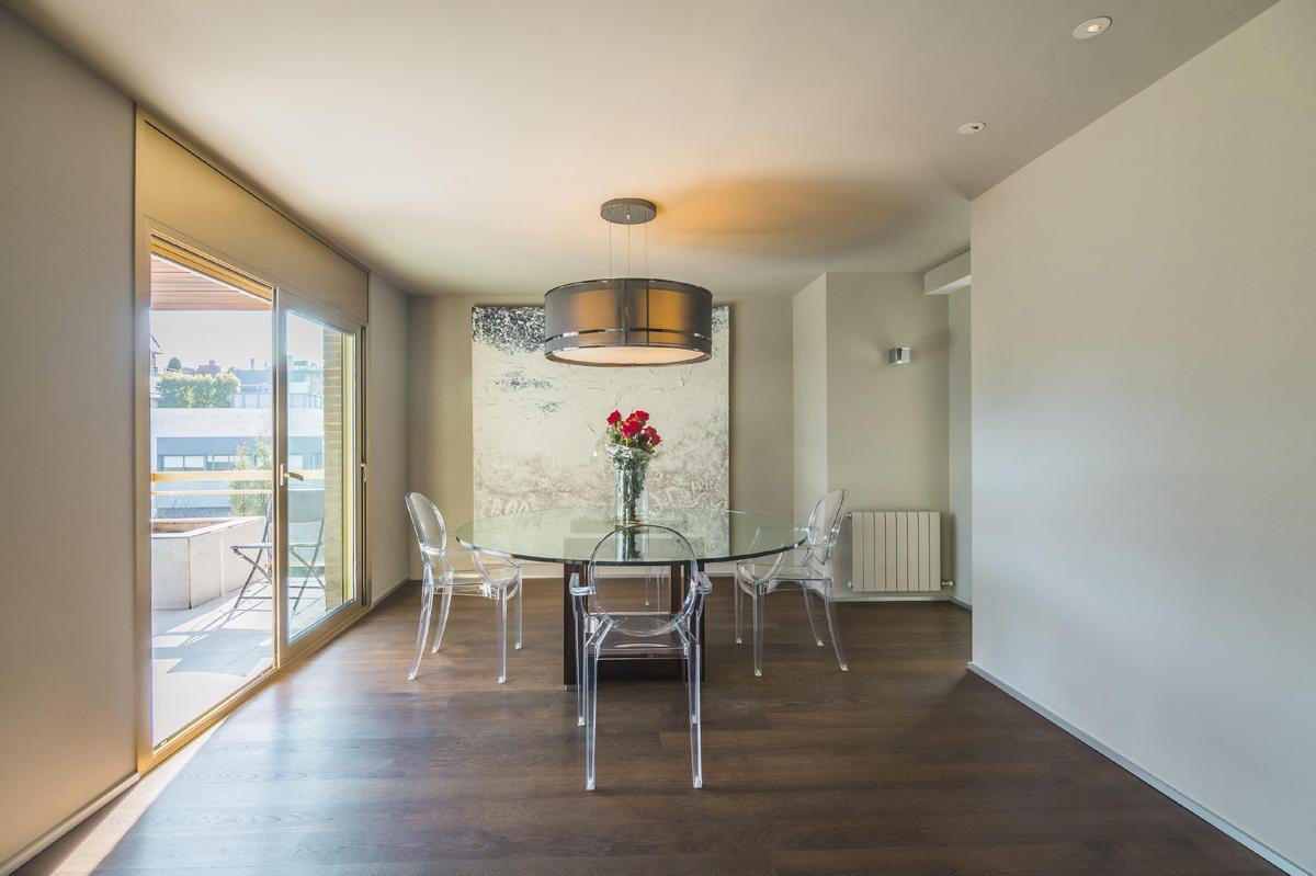 Appartamento a Barcelona, Spagna 5 camere da letto, 273 mq. N° 21902