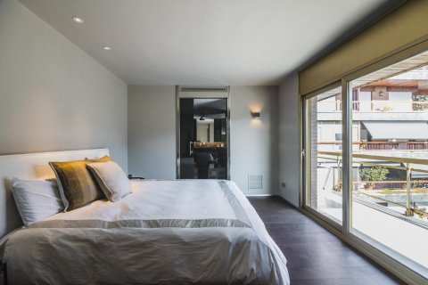 Appartamento in vendita Barcelona, Spagna 5 camere da letto, 273 mq. N° 21902 - foto 12