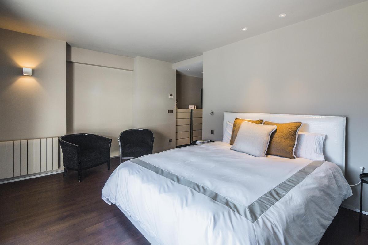 Appartamento a Barcelona, Spagna 5 camere da letto, 273 mq. N° 21902