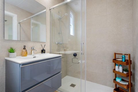 Apartment à vendre Alicante, Espagne, 2 chambres, 94 m2 No. 113074 - photo 13