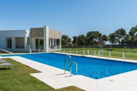 Huoneisto myytävänä Sotogrande, Cadiz, Espanja, 2 makuuhuonetta, 126 m2 No. 22145 - kuva 16