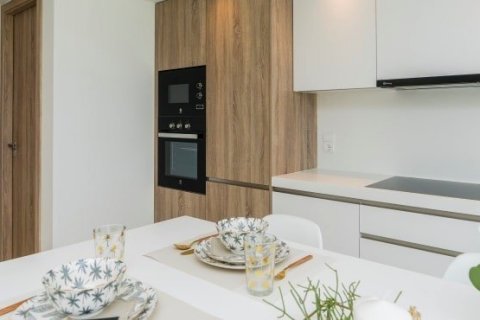 Huoneisto myytävänä Sotogrande, Cadiz, Espanja, 2 makuuhuonetta, 126 m2 No. 22145 - kuva 8
