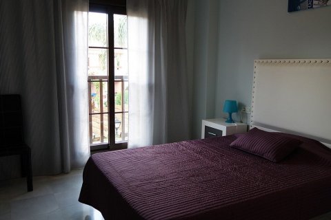 Apartament Estepona, Malaga, Hiszpania 3 sypialnie, 140 mkw. nr 21539 – zdjęcie 7