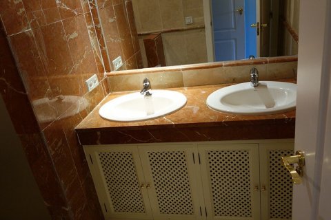 Apartament Estepona, Malaga, Hiszpania 3 sypialnie, 140 mkw. nr 21539 – zdjęcie 8