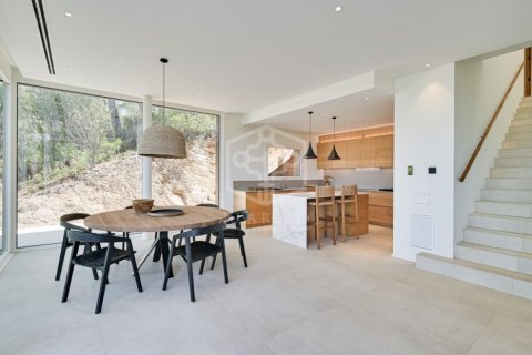 Villa for sale Begur, Girona, Spain 4 bedrooms, 330 sq.m. No. 100807 - photo 8