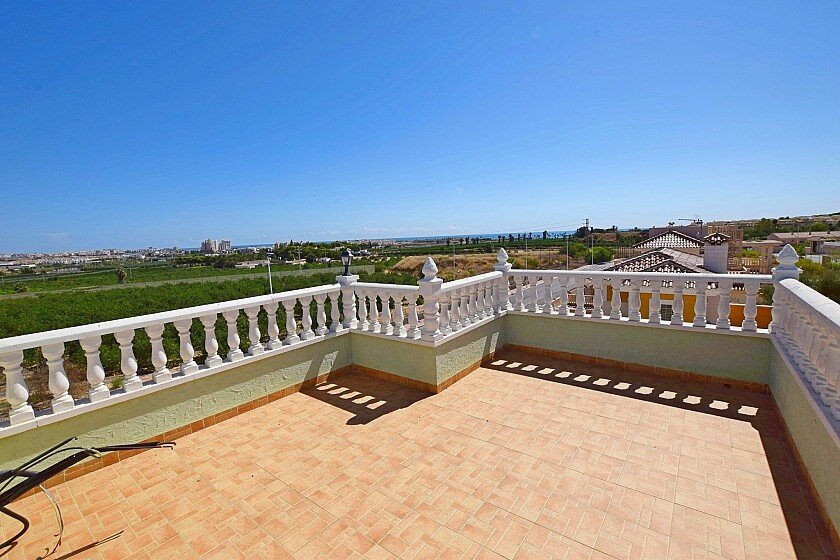 Villa in Torrevieja, Alicante, Spain 3 bedrooms, 154 sq.m. No. 103639