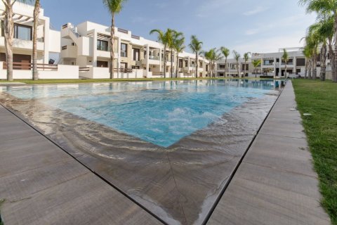 Bungalo pārdošanā Torrevieja, Alicante, Spānijā 2 istabas, 63 m2 Nr. 111450 - attēls 28