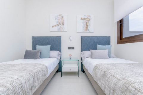 Bungalo pārdošanā Torrevieja, Alicante, Spānijā 2 istabas, 63 m2 Nr. 111450 - attēls 16