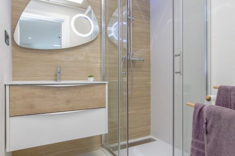 Bungalo pārdošanā Torrevieja, Alicante, Spānijā 2 istabas, 63 m2 Nr. 111450 - attēls 18