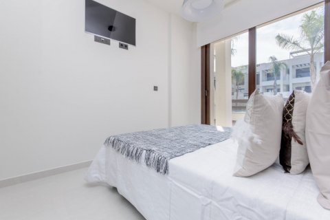 Bungalo pārdošanā Torrevieja, Alicante, Spānijā 2 istabas, 63 m2 Nr. 111450 - attēls 10