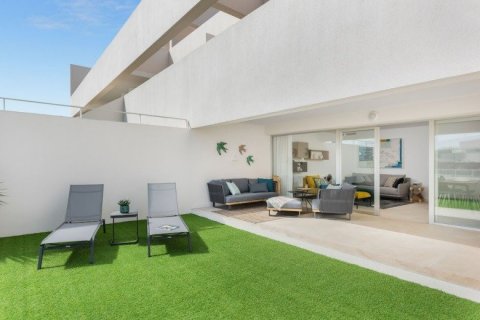 Bungalow zum Verkauf Torrevieja, Alicante, Spanien 2 Schlafzimmer, 84 m2 Nr. 111454 - Foto 2