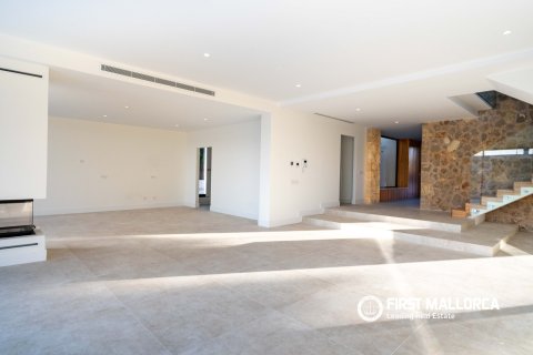 Villa en venta en Port De Pollenca, Mallorca, España 5 dormitorios, 413 m2 No. 51110 - foto 11