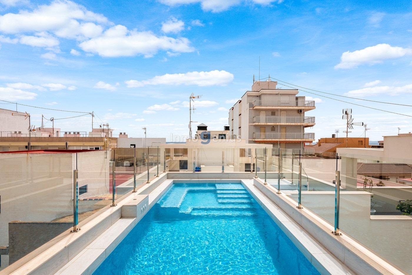 Apartment in Torrevieja, Alicante, Spain 2 bedrooms, 73 sq.m. No. 81548