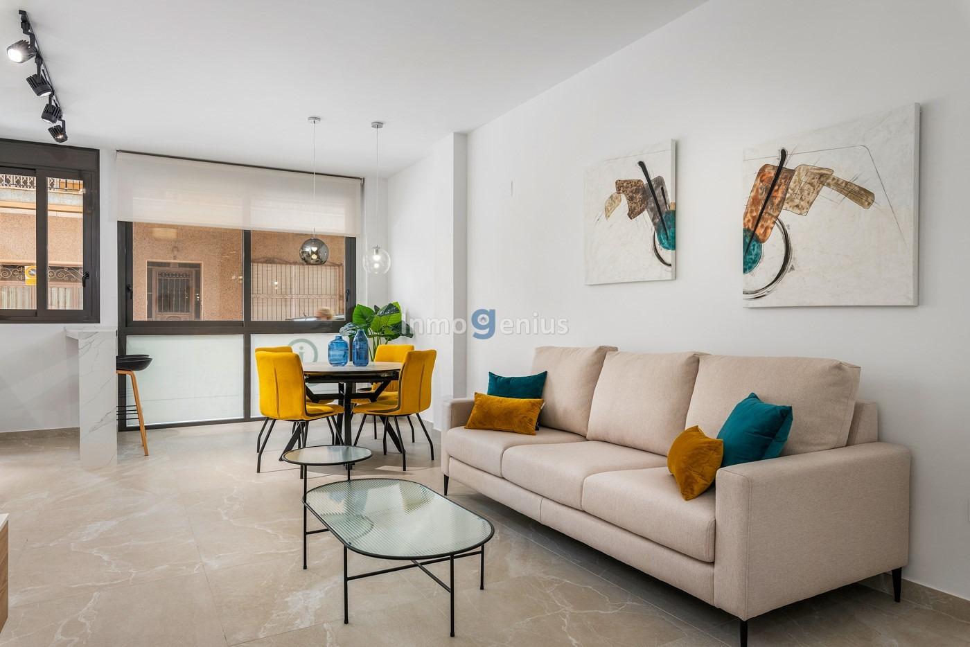 Apartment in Torrevieja, Alicante, Spain 2 bedrooms, 73 sq.m. No. 81548
