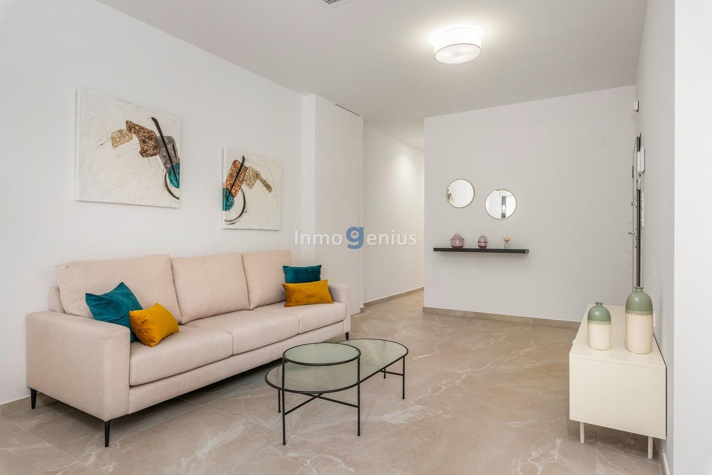 Apartment in Torrevieja, Alicante, Spain 2 bedrooms, 73 sq.m. No. 81548