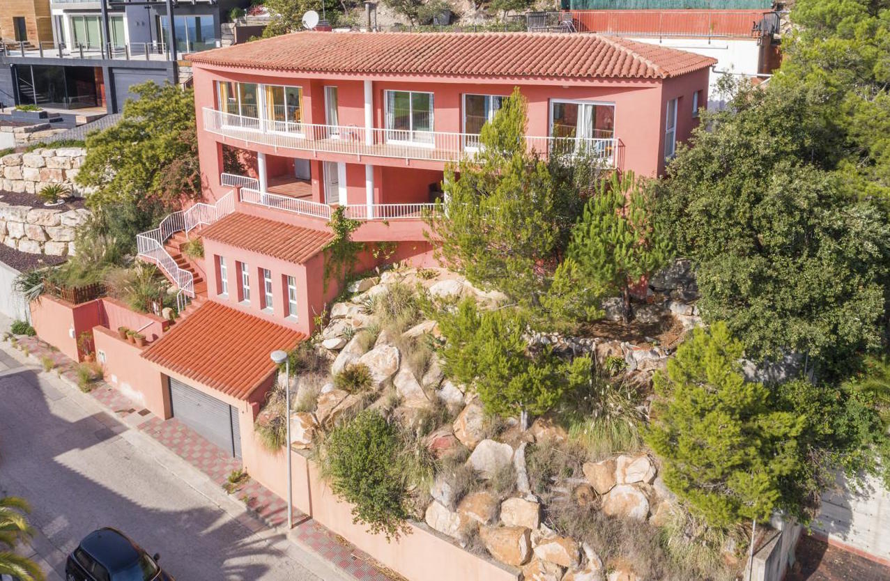 House in Blanes, Girona, Spain 4 bedrooms, 344 sq.m. No. 23054