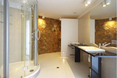 Casa in vendita Blanes, Girona, Spagna 7 camere da letto, 300 mq. N° 23056 - foto 14