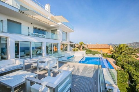 Casa in vendita Blanes, Girona, Spagna 7 camere da letto, 300 mq. N° 23056 - foto 1