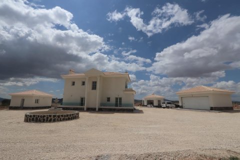 Villa in vendita Pinoso, Alicante, Spagna 4 camere da letto, 180 mq. N° 114024 - foto 10