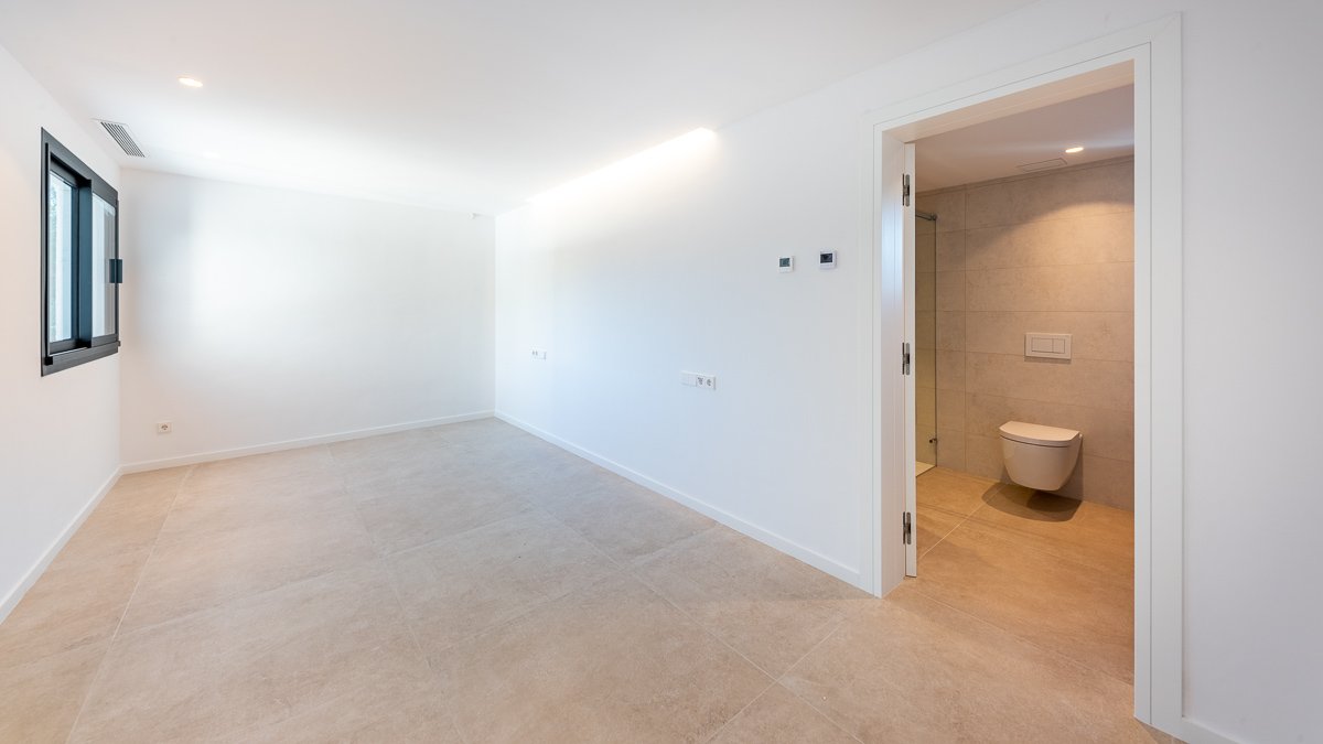 Huvila Santa Ponsa, Mallorca, Espanja 6 makuuhuonetta, 408 m2 No. 54043