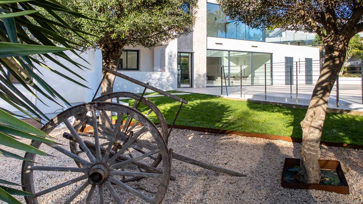 Huvila Santa Ponsa, Mallorca, Espanja 6 makuuhuonetta, 408 m2 No. 54043