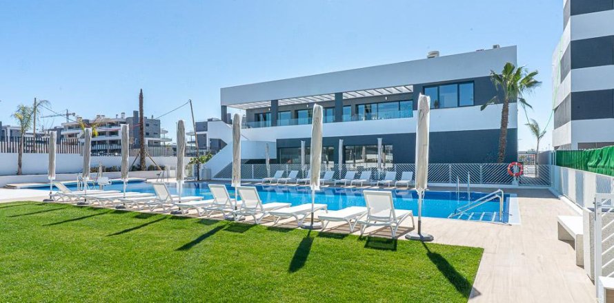 Wohnung in Torrevieja, Alicante, Spanien 2 Schlafzimmer, 79 m2 Nr. 104999